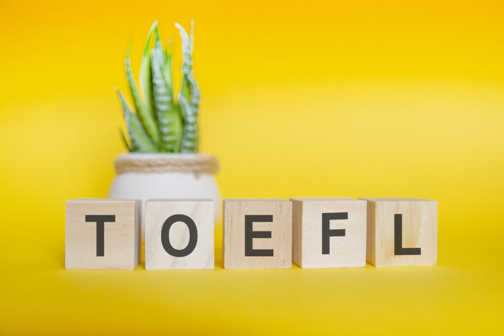 TOEFLには4つの種類が！それぞれの特徴について解説