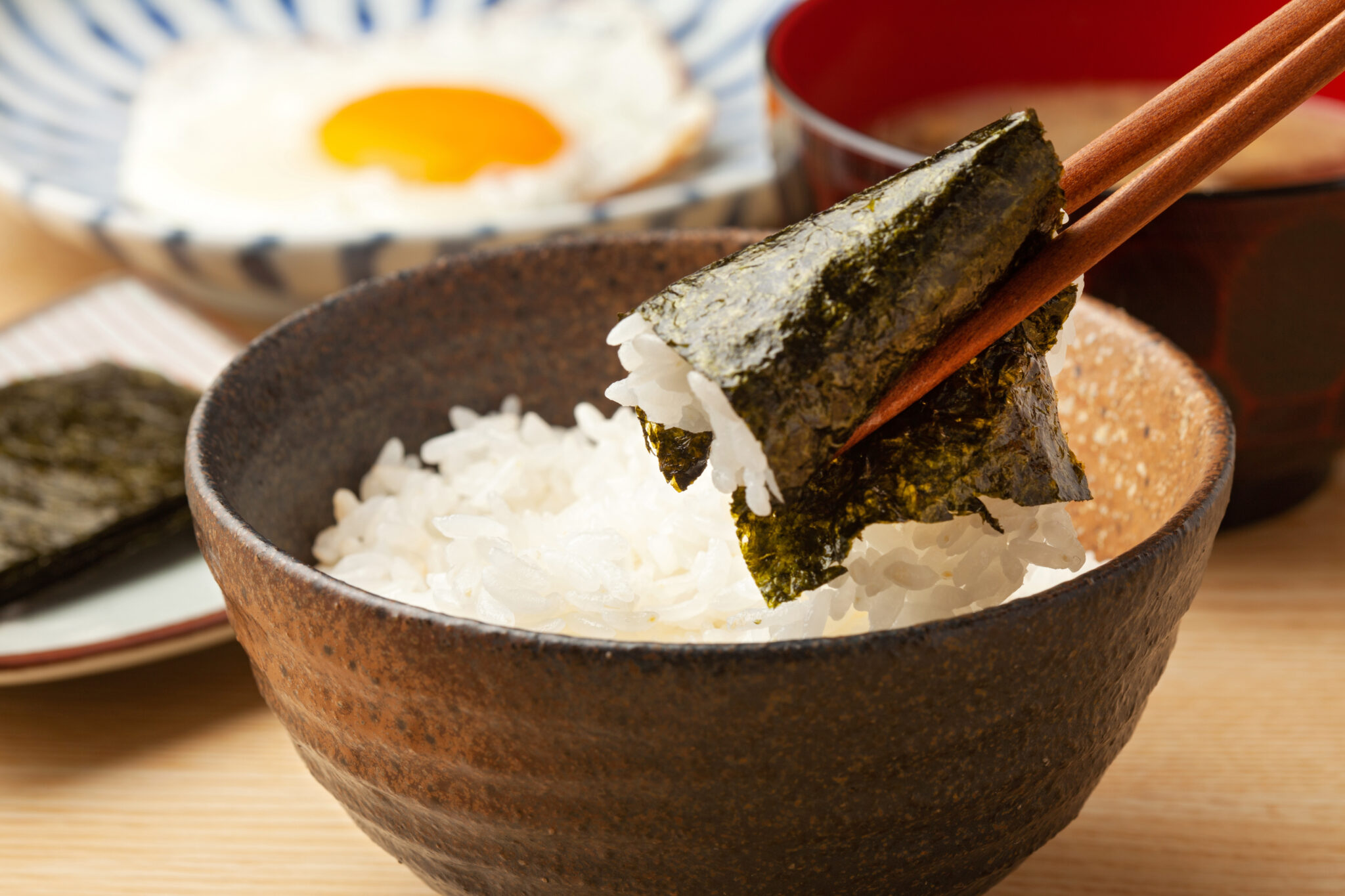 「のり」は英語で何と言う？食べ物・文房具、両方とも例文付きで紹介 | ENGLISH TIMES