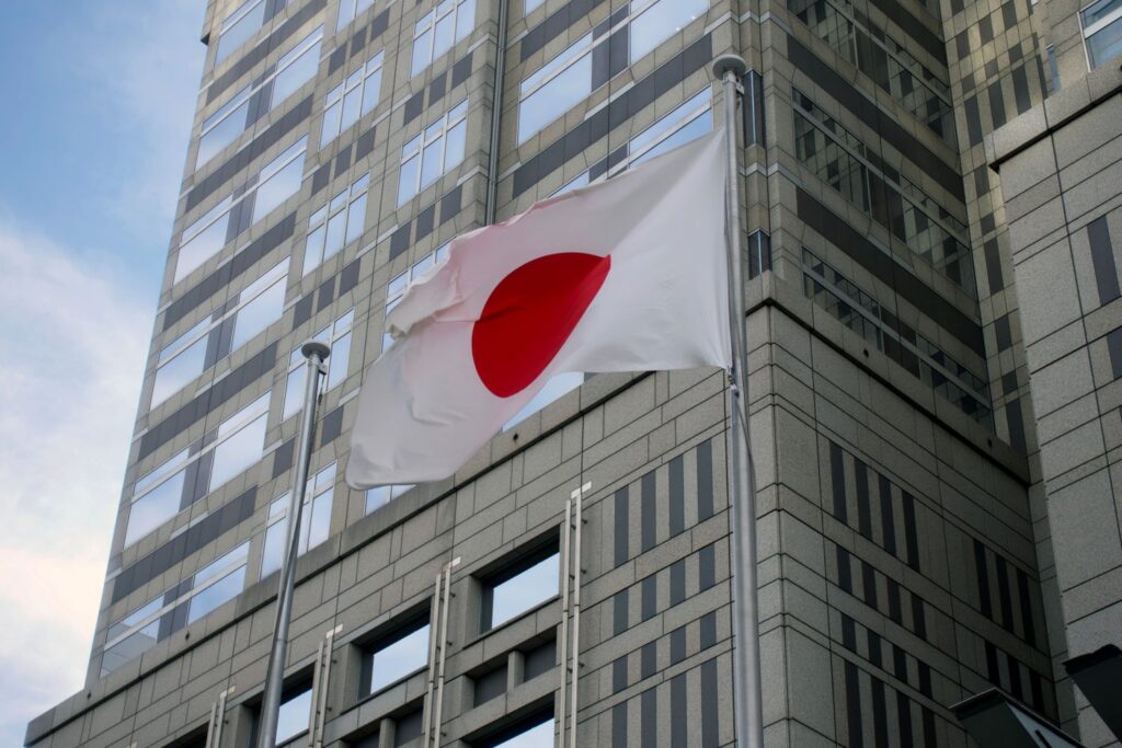 「首相」は英語で何と言う？ “Prime Minister”の使い方と国ごとの違いをわかりやすく解説！