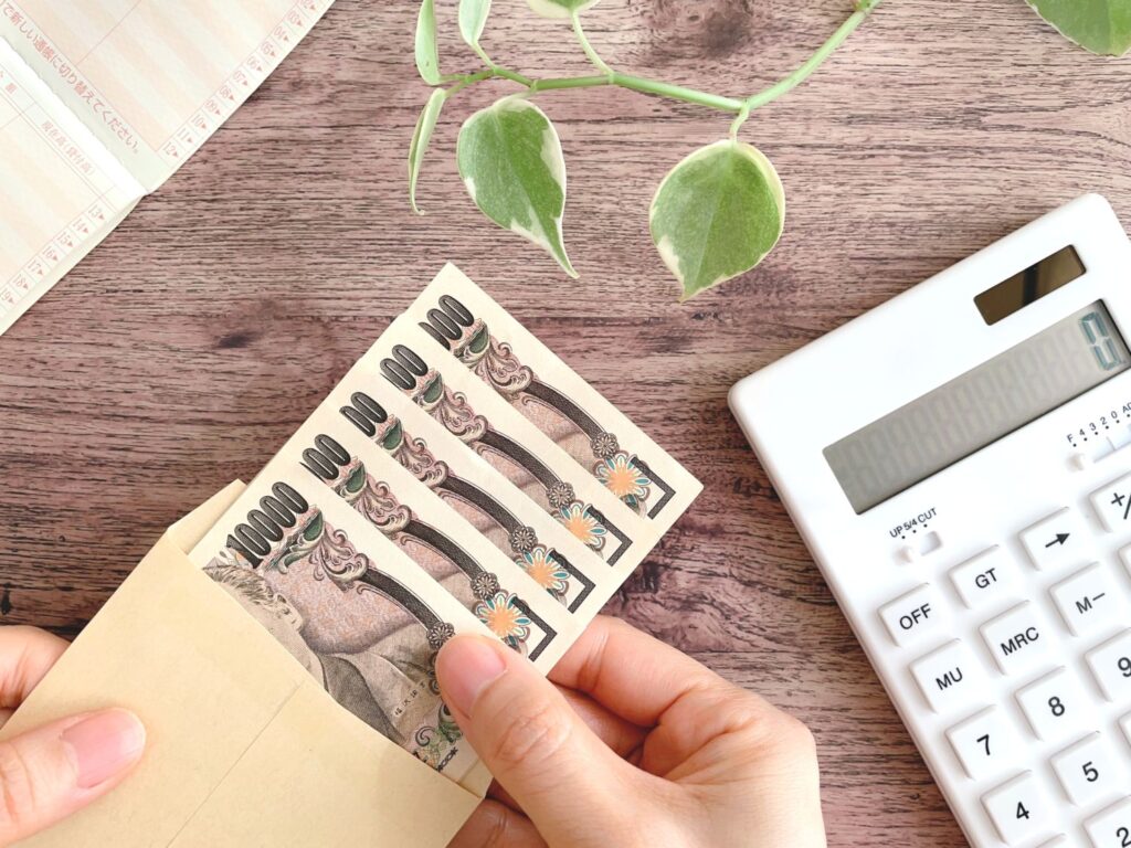 「副業をしている」は英語でどう言う？